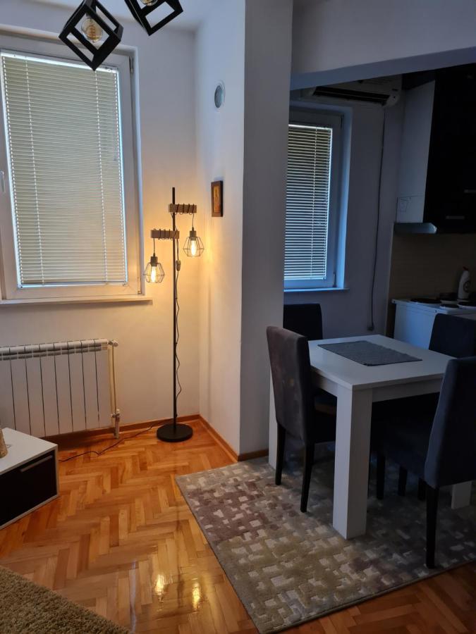 Apartman Veselinovic Free Parking Vranje Exterior foto