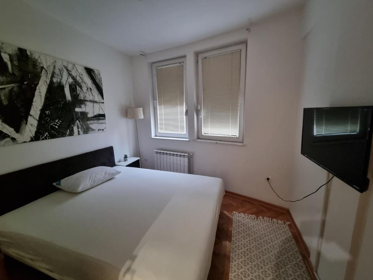 Apartman Veselinovic Free Parking Vranje Exterior foto